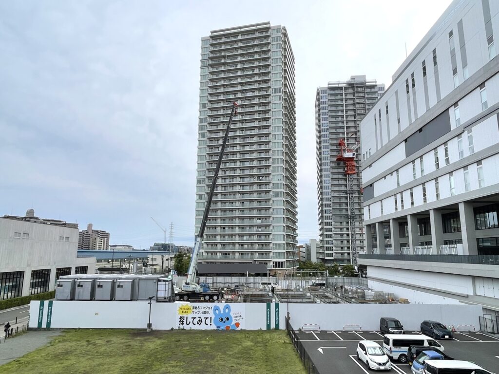 ビナガーデンズB1-2地区新築工事の工事現場の様子